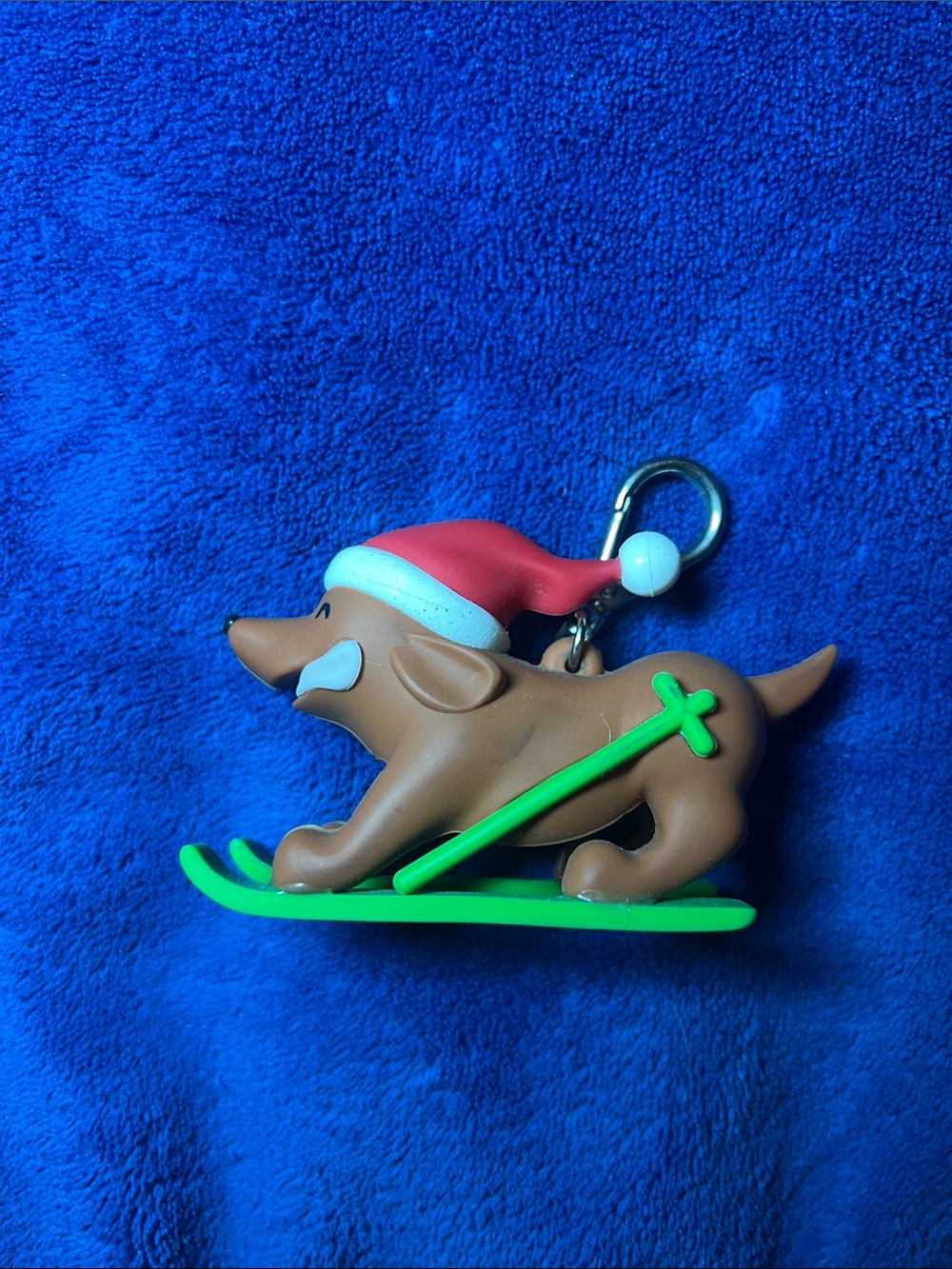 BBW Pocketbac Holder Holiday Skiing Dog Keychain - Brown with Red Hat